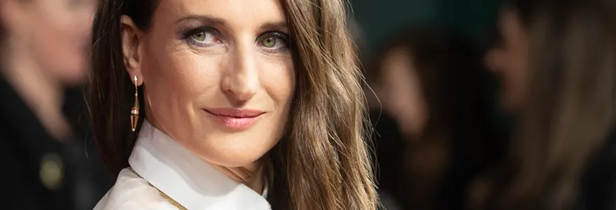 Camille Cottin blessee - a coups de cabillaud - lors d-un tournage